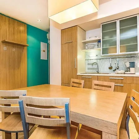 Apartman Nice In With Sauna, 2 Bedrooms And Swimming Pool