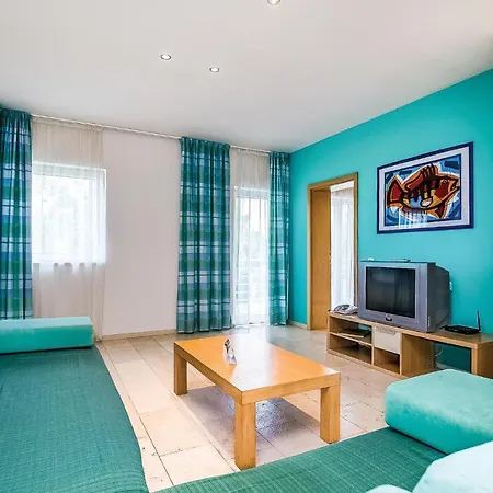 Nice In With Sauna, 2 Bedrooms And Swimming Pool * Novi Vinodolski